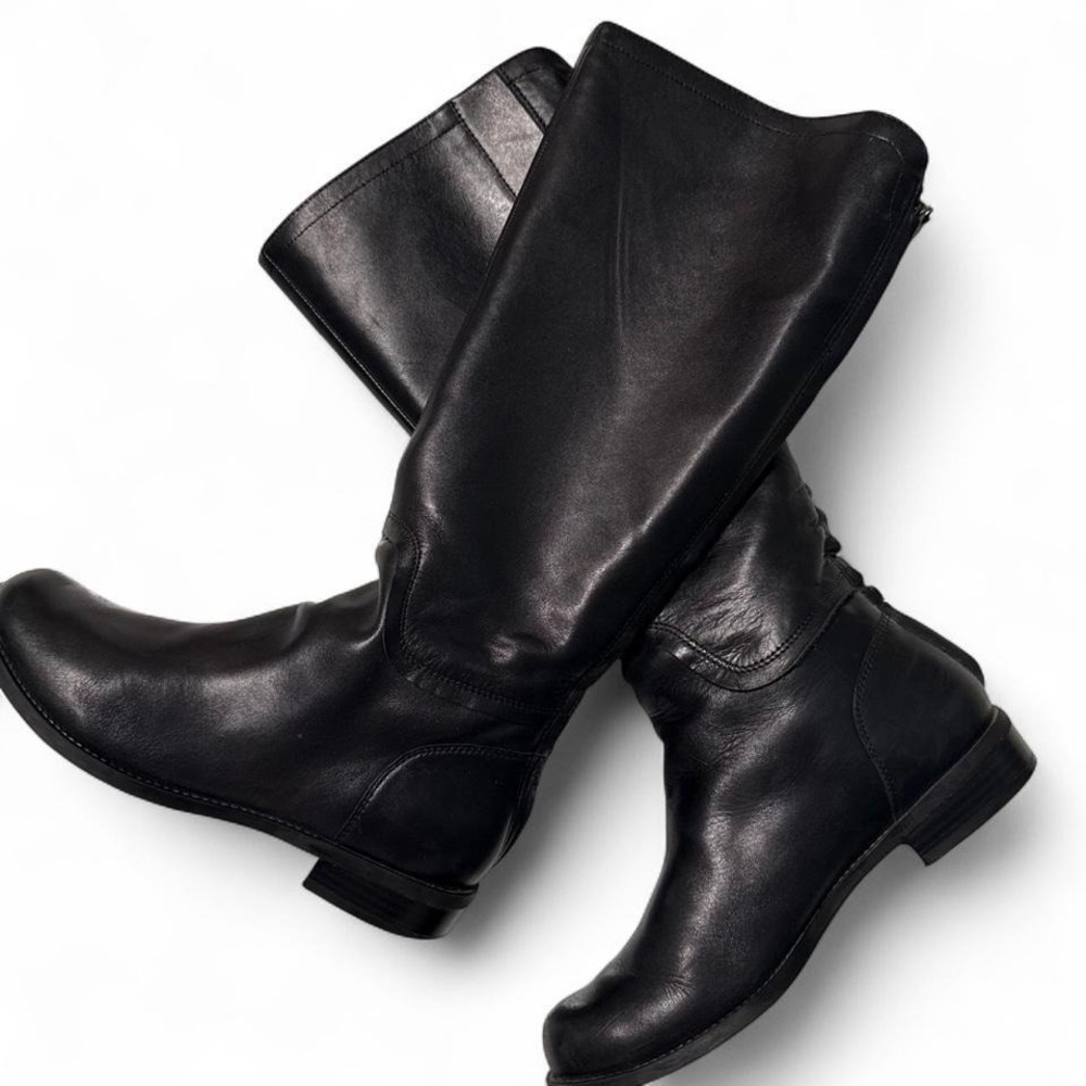 Nine West Black Leather Tall Riding Boots Womens 7 Knee High Zip Minimalist
